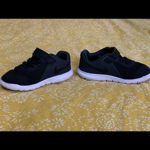 Nike Flex Exp RN 5